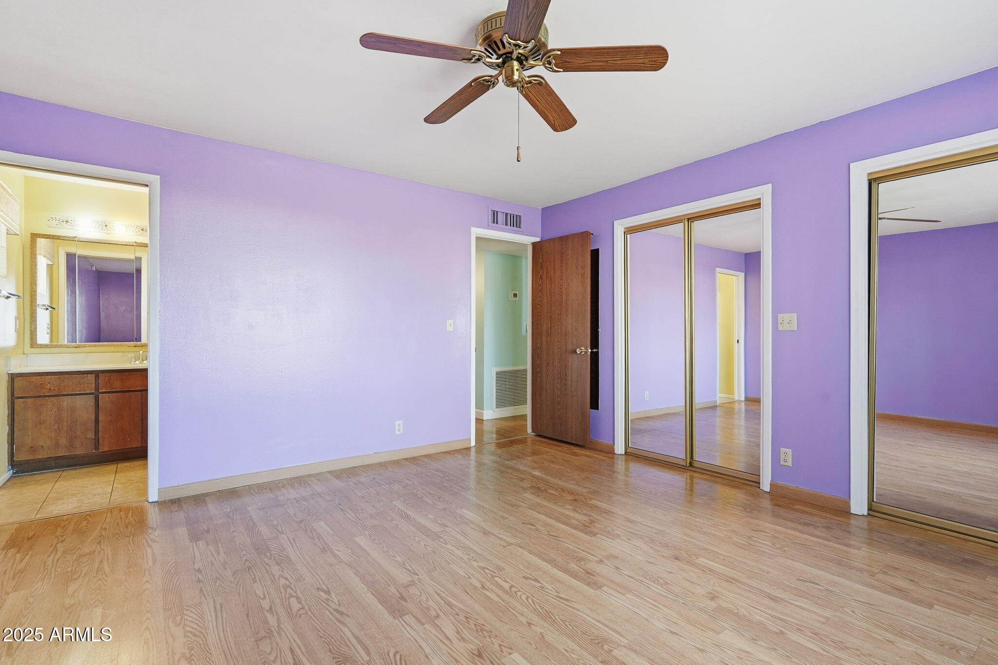 423 South Racine Mesa, AZ 85206 - Photo 18 of 37 Racine - primary bedroom.3