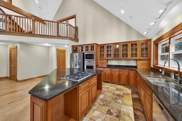 $2,888,000 | Skyline Boulevard, Woodside, CA 94062
