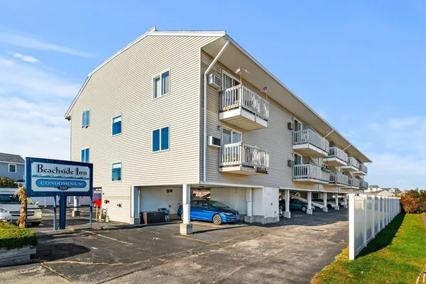 $175,000 | 550 Winnacunnet Road, Unit 219, Hampton, NH 03842