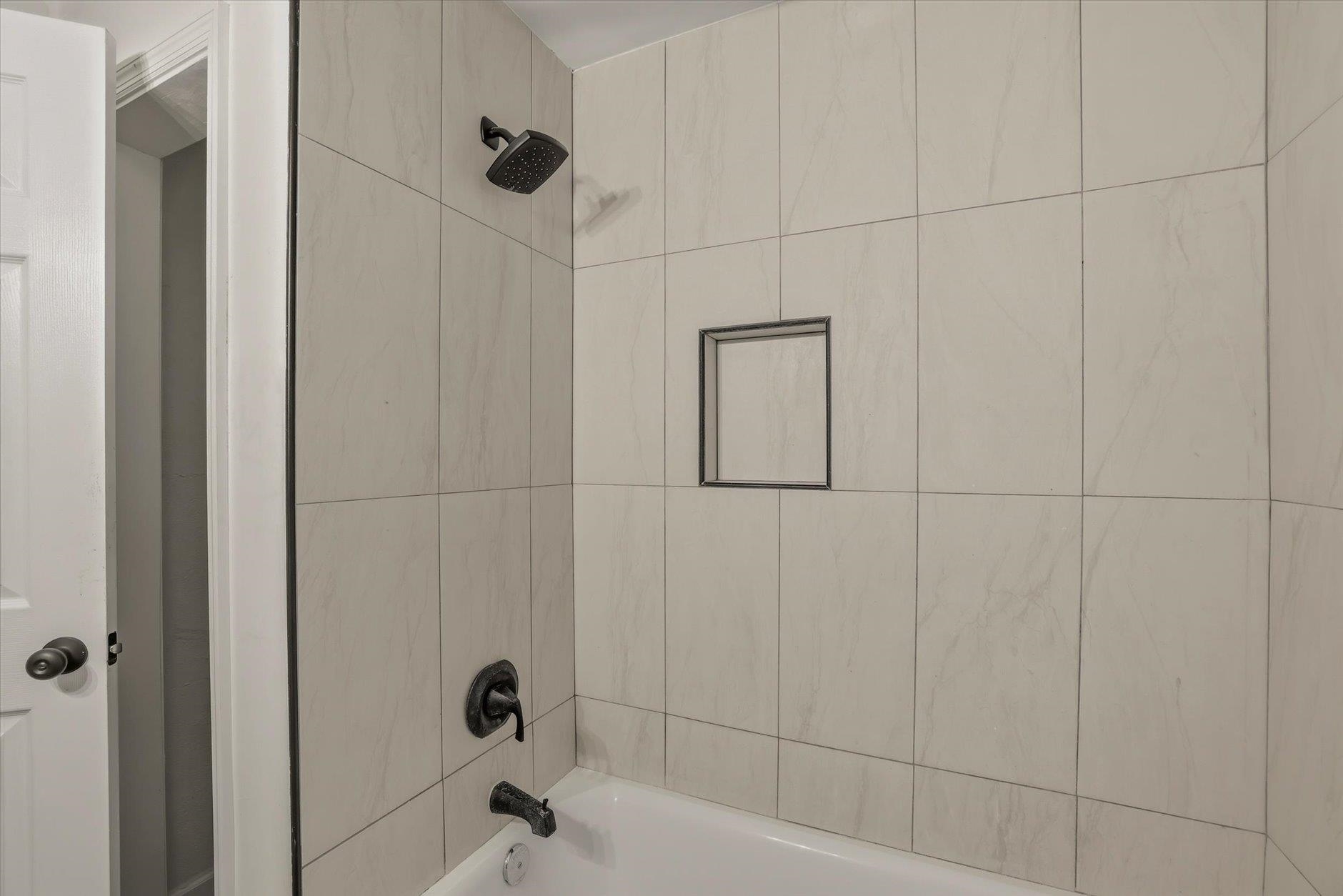 2007 Rosedale Drive Tallahassee, FL 32303 - Photo 3 of 44