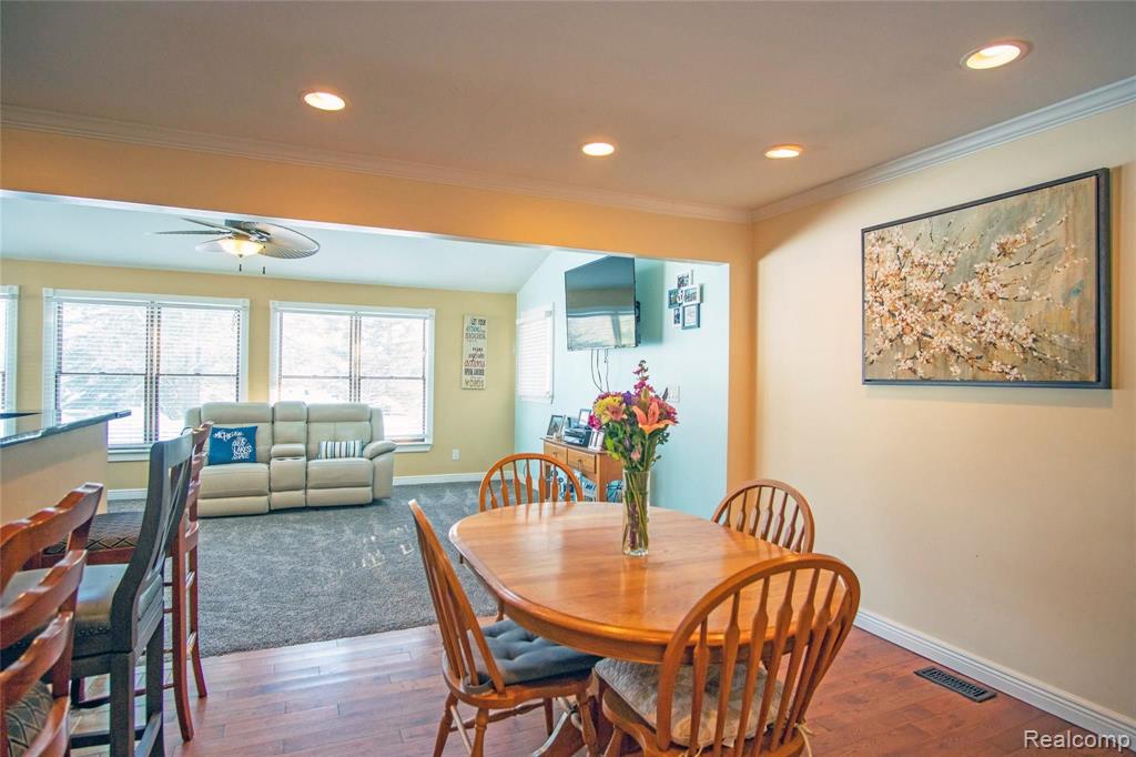 3837 East Coon Lake Road Howell, MI 48843 - Photo 8 of 37