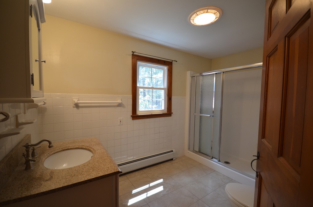 5 Amherst Road Leverett, MA 01054 - Photo 9 of 19