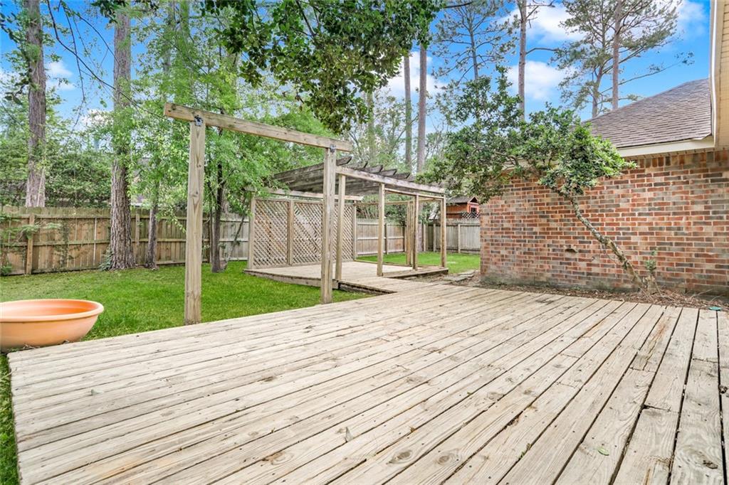 2164 Rue Pickney Mandeville, LA 70448 - Photo 14 of 15 Gallery Image 14