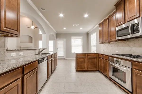 $2,795 | 2929 Barley Field Pass, Pflugerville, TX 78660