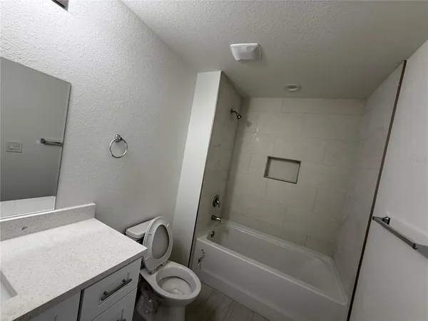 $1,950 | 1609 Glenan Road, North Port, FL 34288