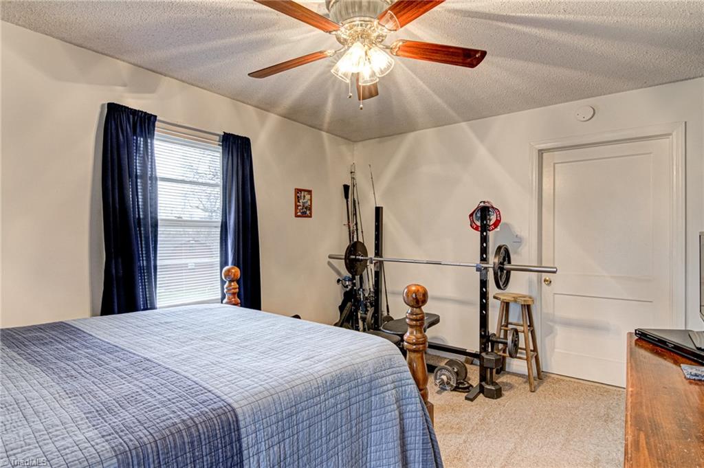 7608 Summerfield Road Summerfield, NC 27358 - Photo 16 of 31 Gallery Image 16
