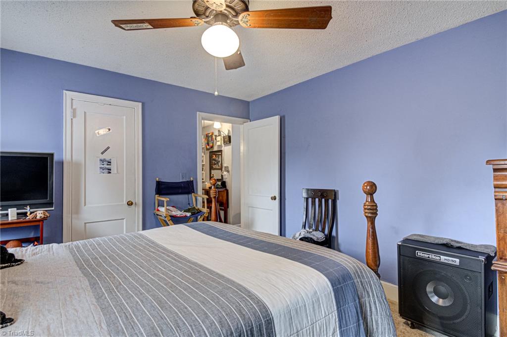 7608 Summerfield Road Summerfield, NC 27358 - Photo 19 of 31 Gallery Image 19