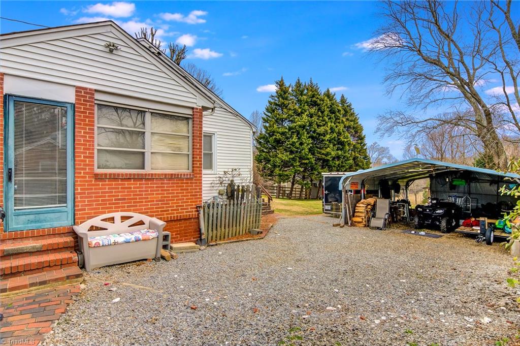 7608 Summerfield Road Summerfield, NC 27358 - Photo 27 of 31 Gallery Image 27