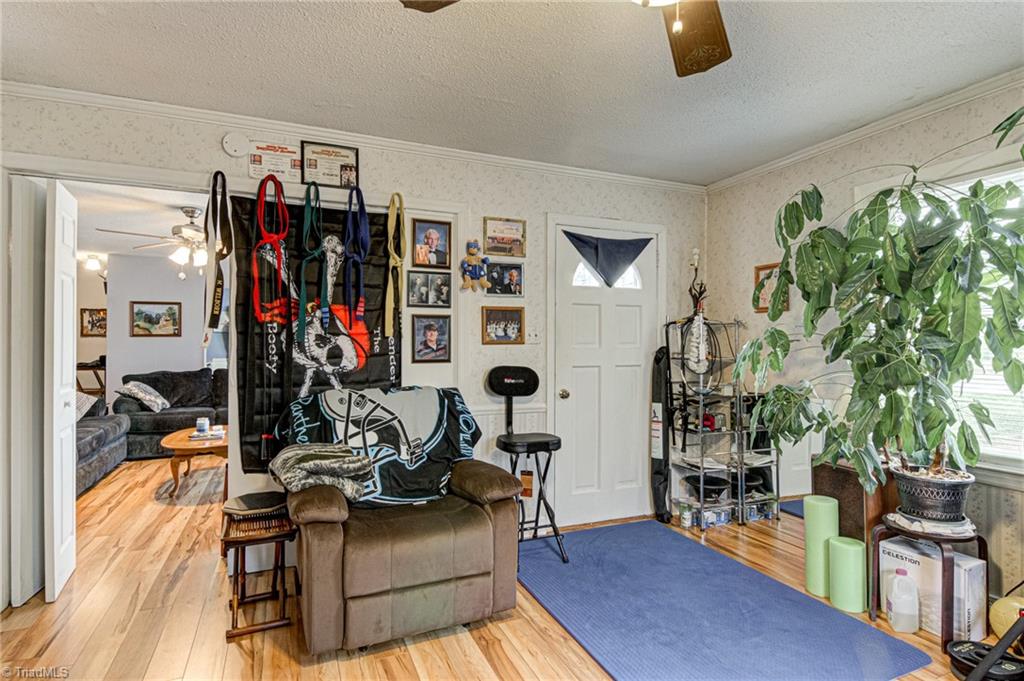 7608 Summerfield Road Summerfield, NC 27358 - Photo 9 of 31 Gallery Image 9