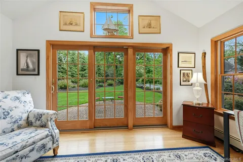 $1,200,000 | 77 Bay Drive East, Huntington, NY 11743
