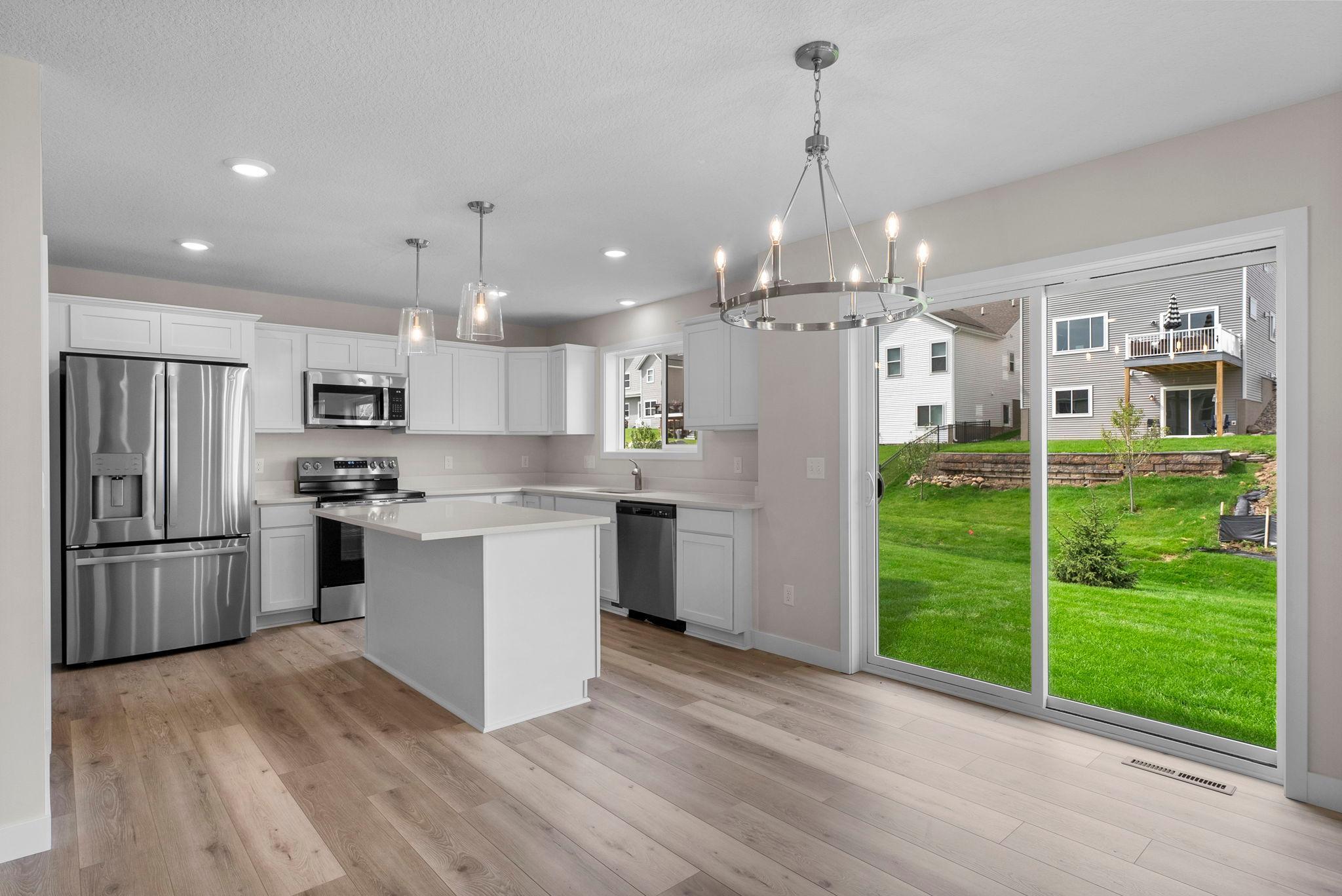 7451 Agate Trail Inver Grove Heights, MN 55077 - Photo 16 of 57