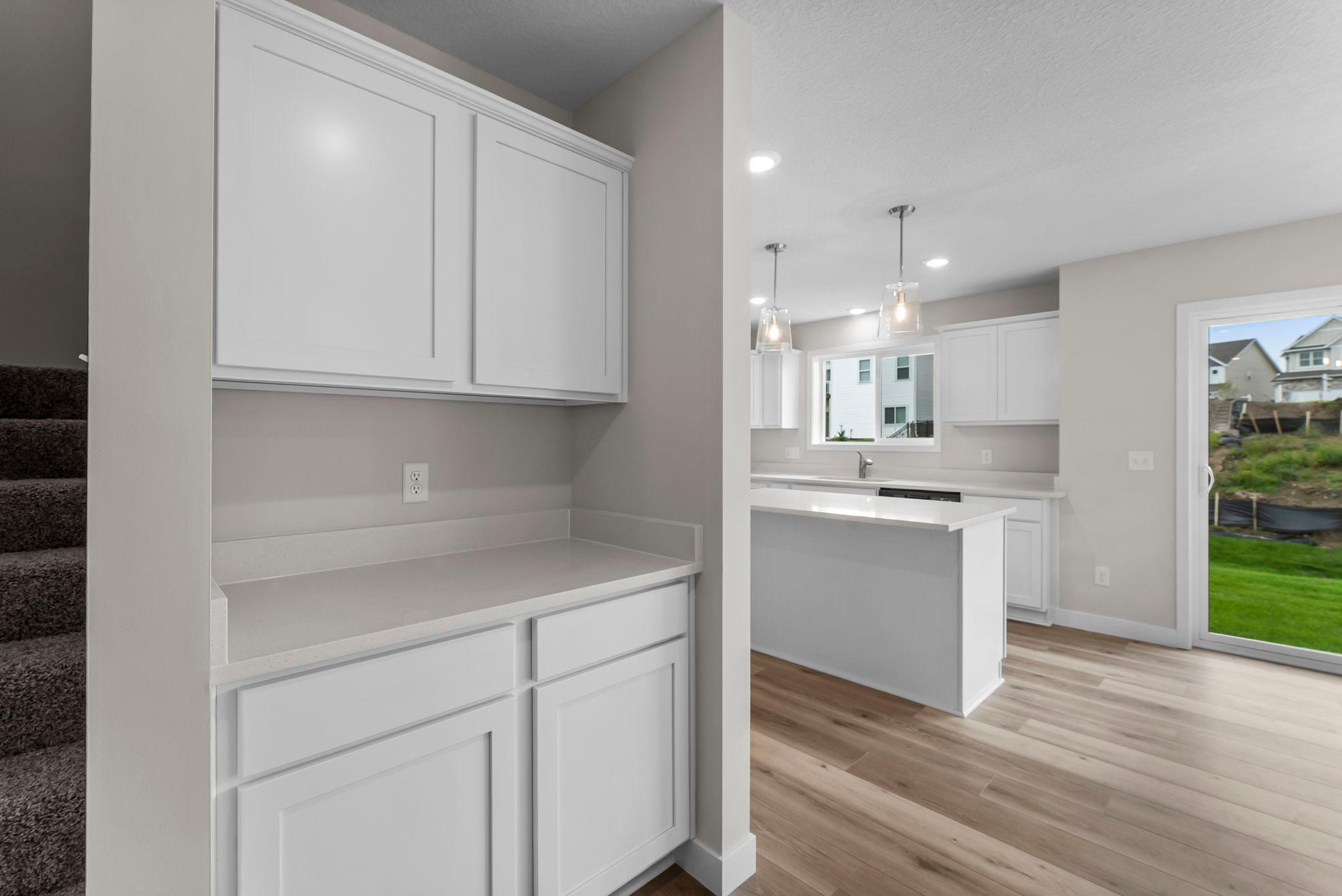 7451 Agate Trail Inver Grove Heights, MN 55077 - Photo 26 of 57