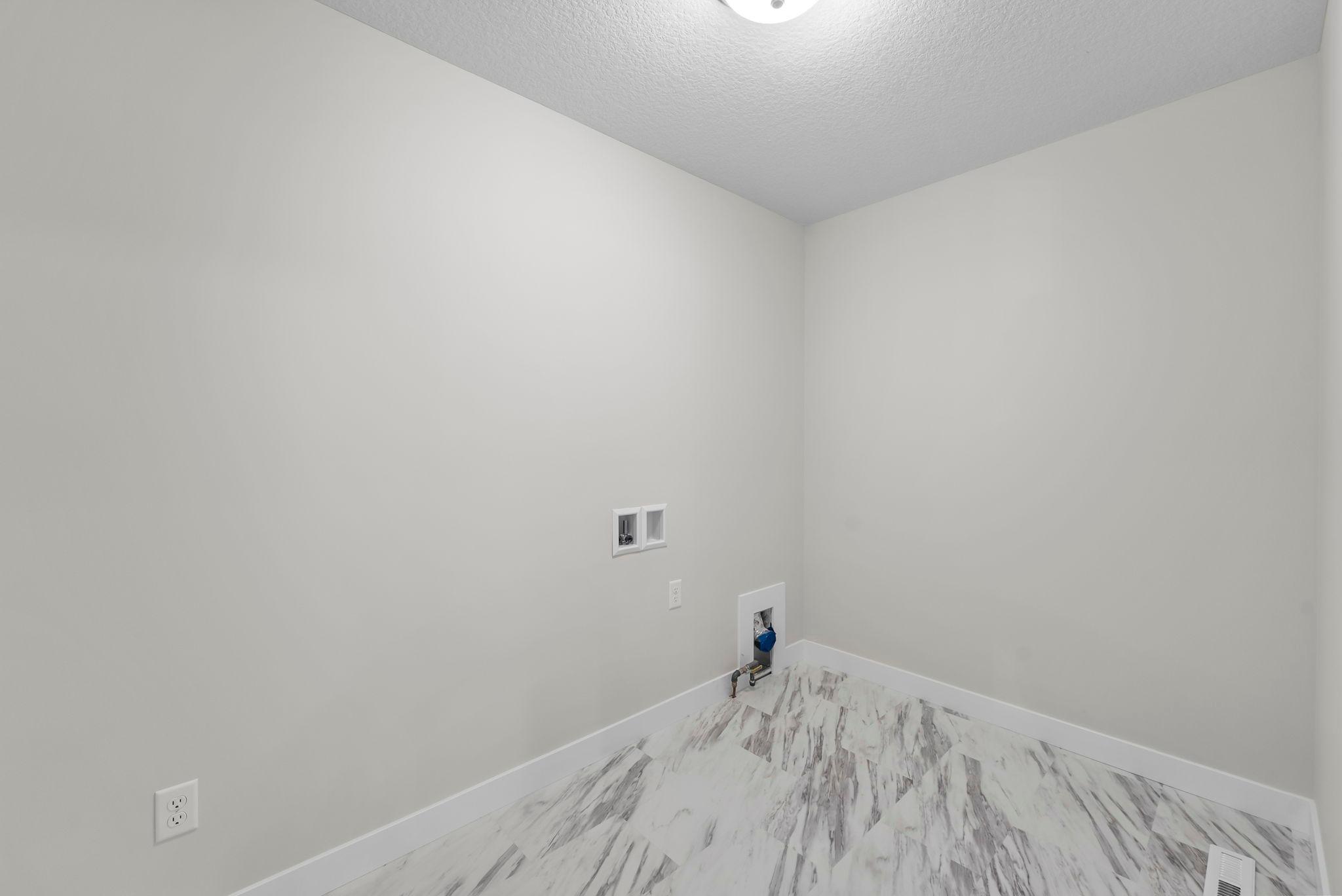 7451 Agate Trail Inver Grove Heights, MN 55077 - Photo 40 of 57