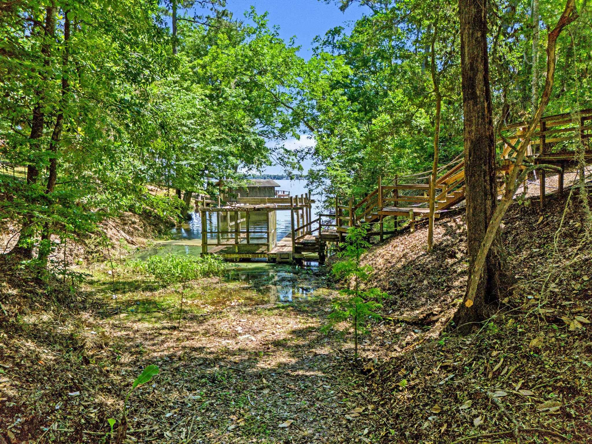 2865 Parramore Shores Road Tallahassee, FL 32310 - Photo 46 of 68