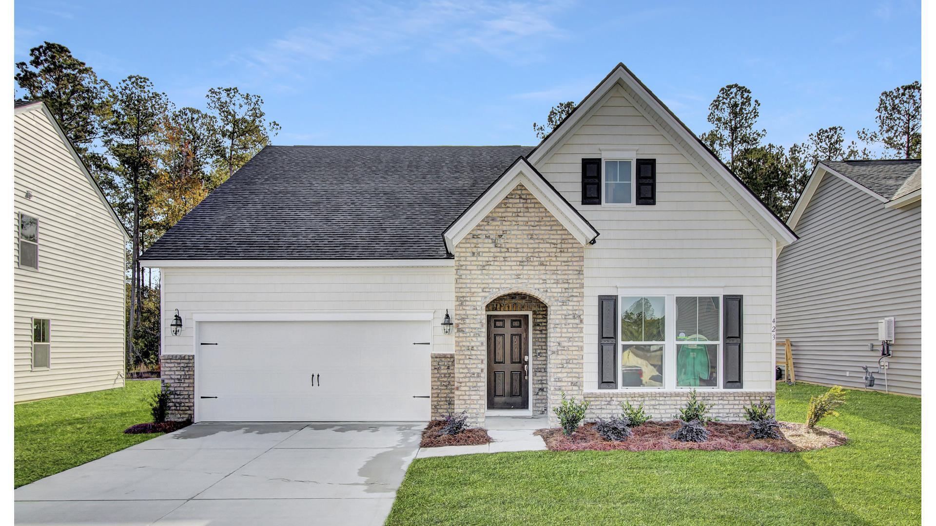 216 Squire Pope Road Summerville, SC 29486 - Photo 1 of 18 Henninger