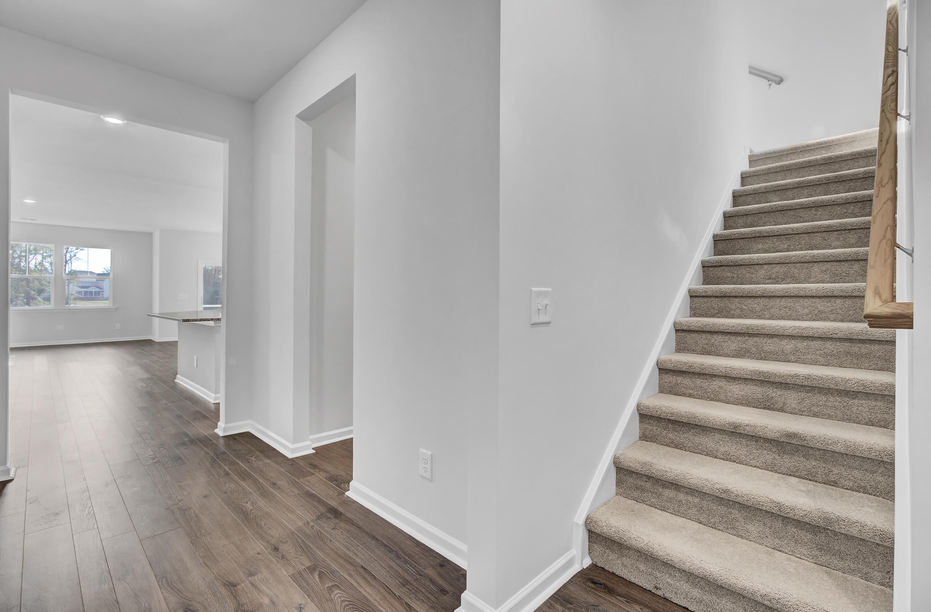 216 Squire Pope Road Summerville, SC 29486 - Photo 2 of 18 Entrance Foyer