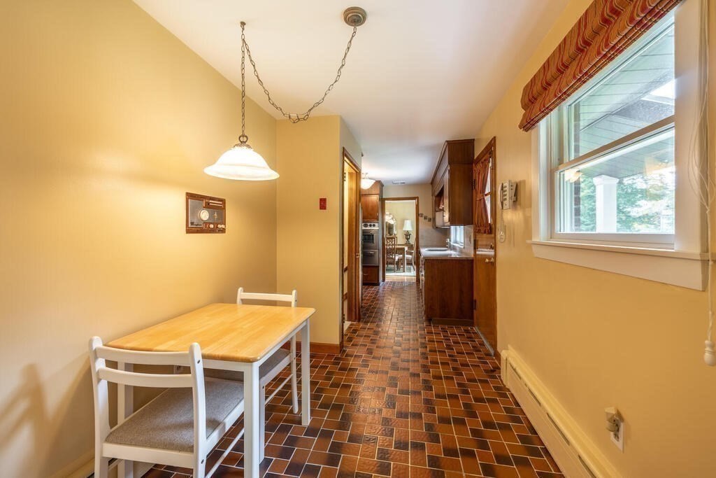 108 Mishawum Road Woburn, MA 01801 - Photo 10 of 27 Gallery Image 10