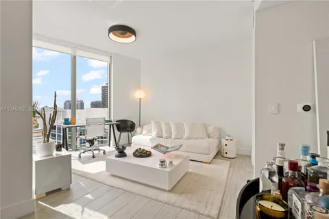 $760,000 | 2900 Northeast 7th Avenue, Unit 2309, Miami, FL 33137