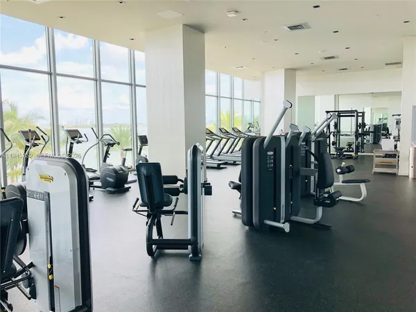 $760,000 | 2900 Northeast 7th Avenue, Unit 2309, Miami, FL 33137