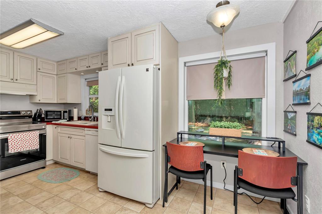 4180 West Anthony Road Ocala, FL 34475 - Photo 10 of 38 Breakfast nook