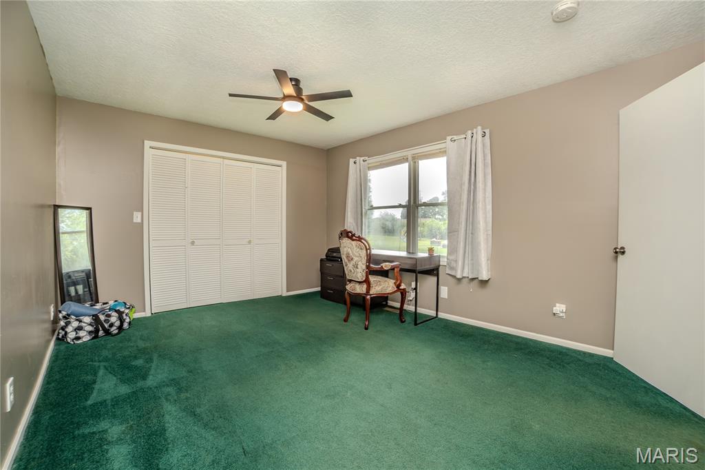 237 Farmers Lane Lebanon, MO 65536 - Photo 26 of 37