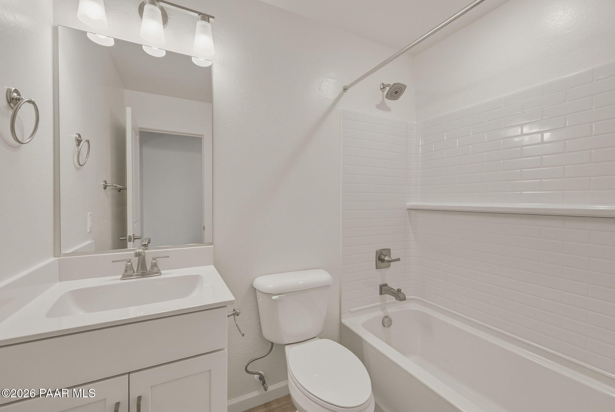 1167 Meta Road Chino Valley, AZ 86323 - Photo 24 of 44 Bathroom 2