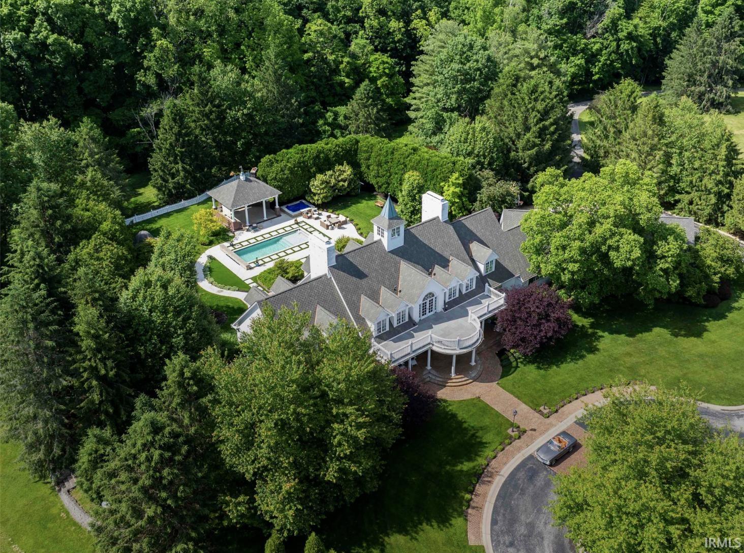2552 South Smith Road Bloomington, IN 47401 - Photo 1 of 34 Gallery Image 1