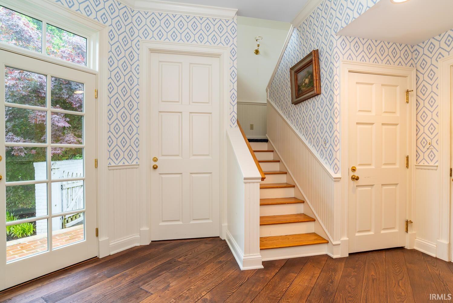 2552 South Smith Road Bloomington, IN 47401 - Photo 8 of 34 Gallery Image 8