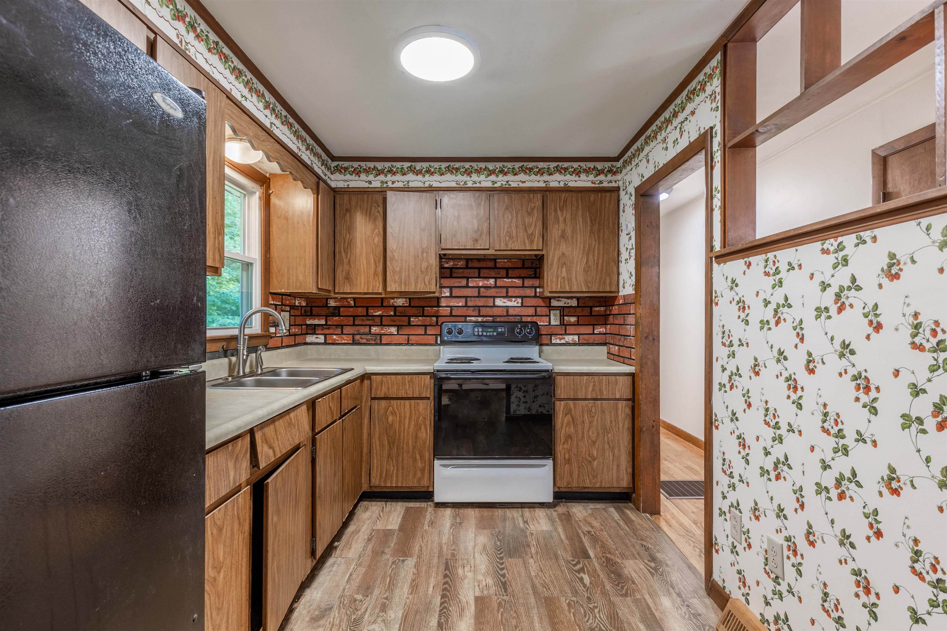 85 Perch Pond Road Campton, NH 03223 - Photo 10 of 30