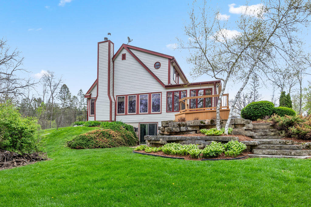 16995 West Small Road New Berlin, WI 53151 - Photo 2 of 48 West Side