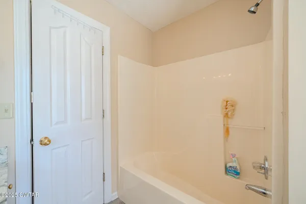 $318,500 | 43 Paddock Place, Jackson, TN 38305