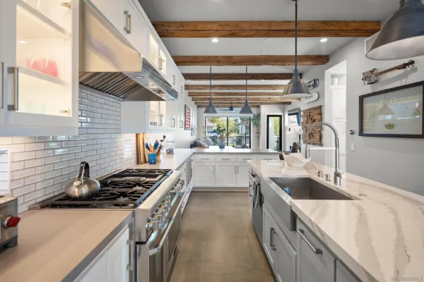 $22,500 | 218 J Avenue, Coronado, CA 92118