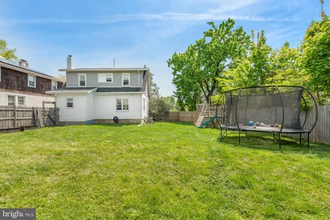 $325,000 | 211 Drexel Avenue, Lansdowne, PA 19050