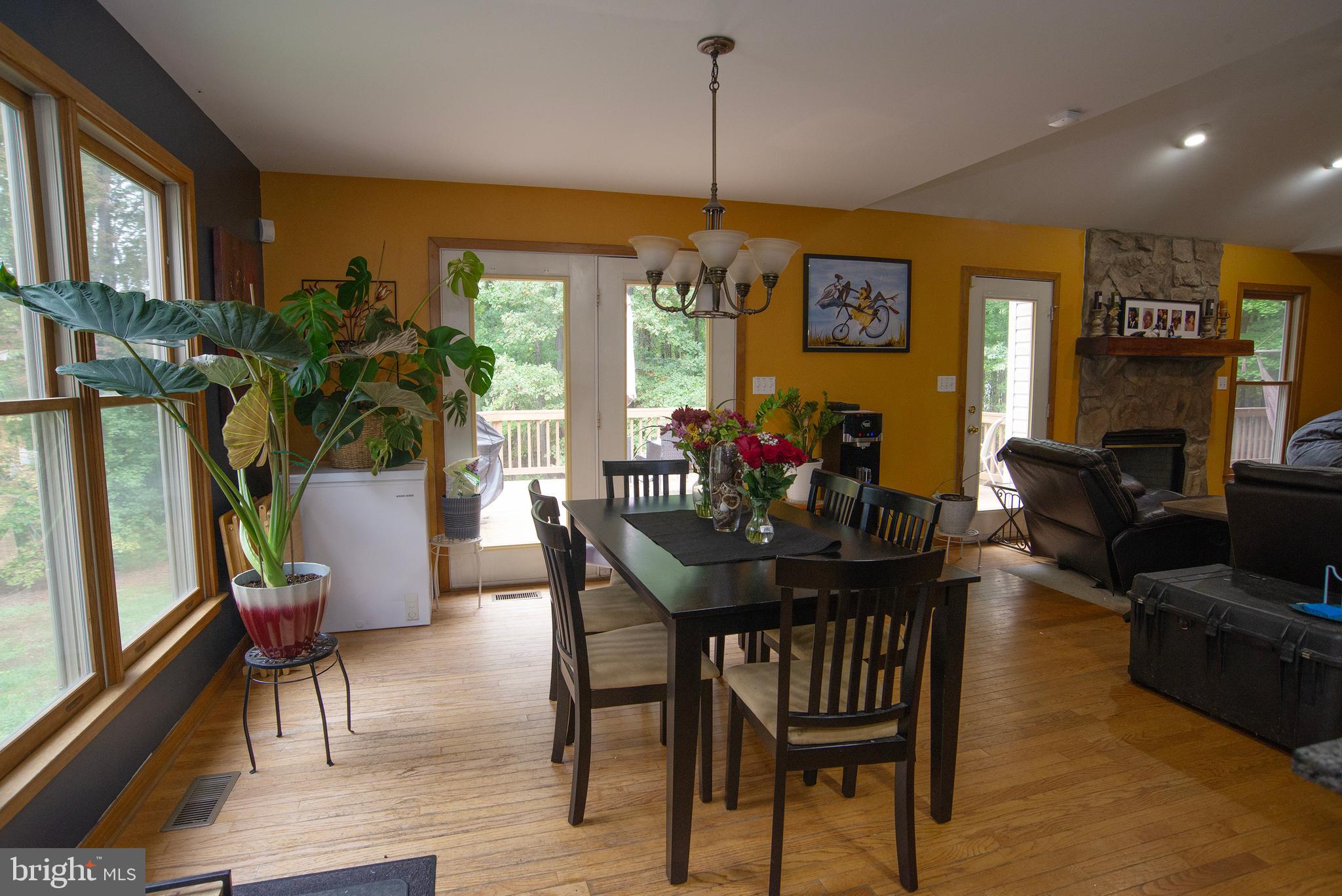 345 Mt Olive Road Stafford, VA 22556 - Photo 31 of 66 Kitchen Table