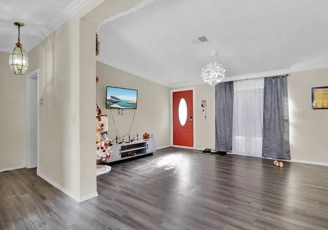 $2,100 | 231 Water Oak Lane, Davenport, FL 33837