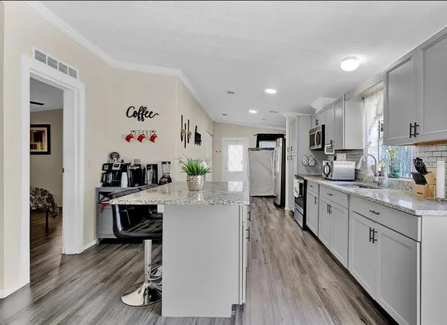 $2,100 | 231 Water Oak Lane, Davenport, FL 33837