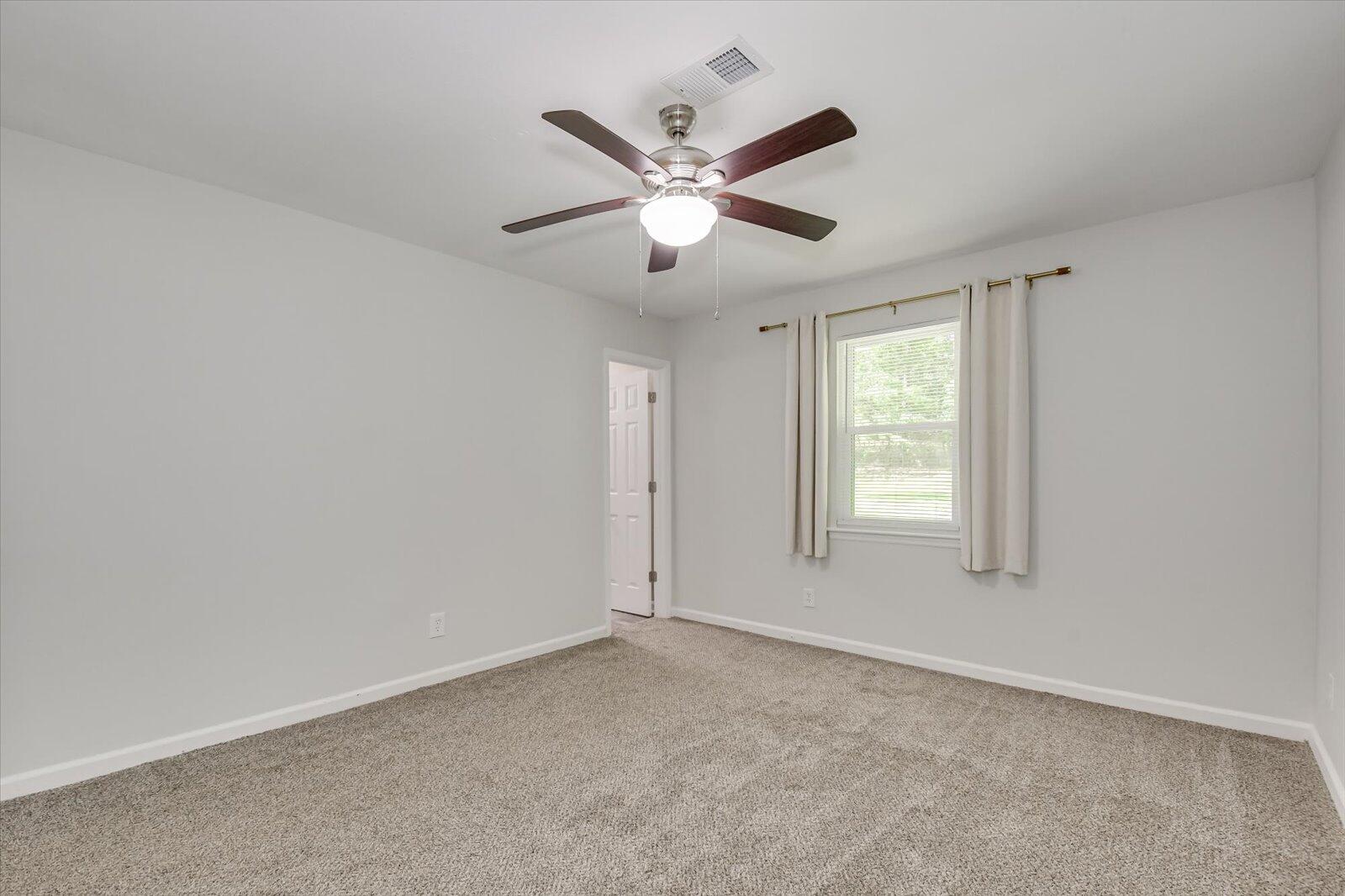 4527 Plantation Road Martinez, GA 30907 - Photo 12 of 24 Primary Bedroom