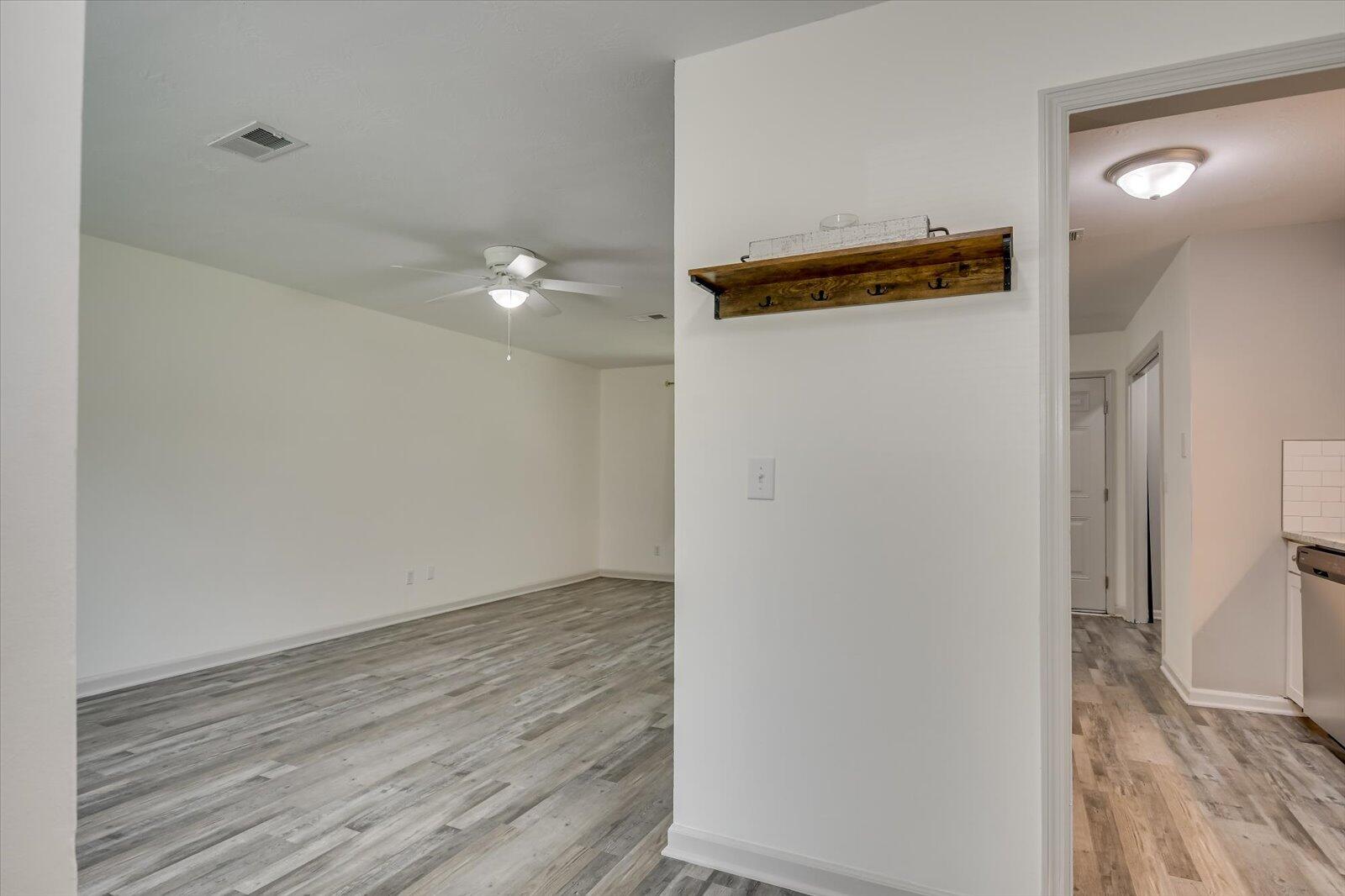 4527 Plantation Road Martinez, GA 30907 - Photo 5 of 24 Foyer