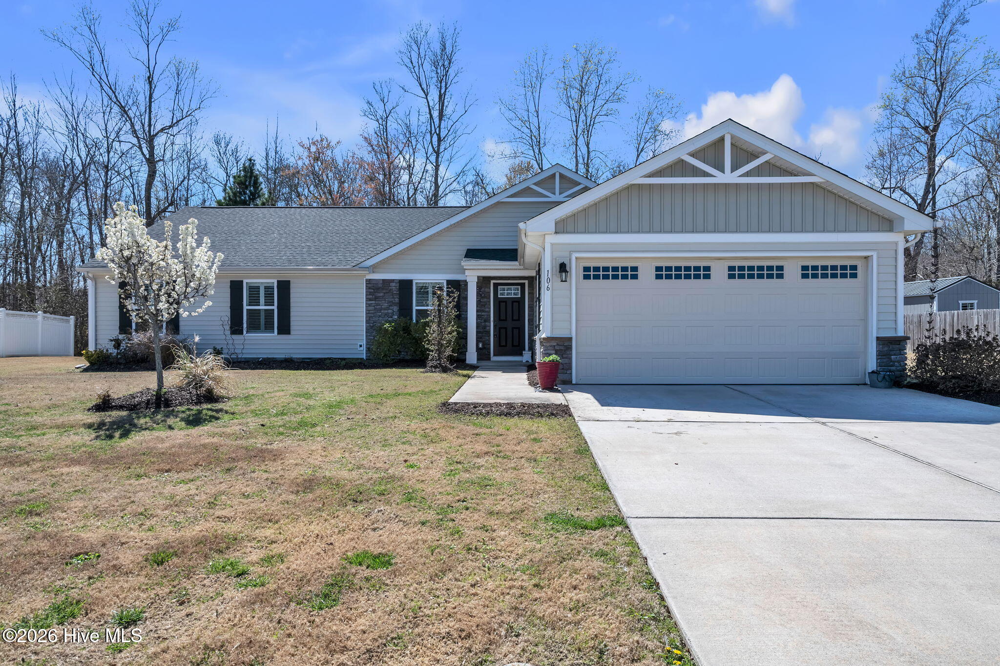 106 Hidden View Loop Moyock, NC 27958 - Photo 2 of 28 42-web-or-mls-DSC_5825 (2)