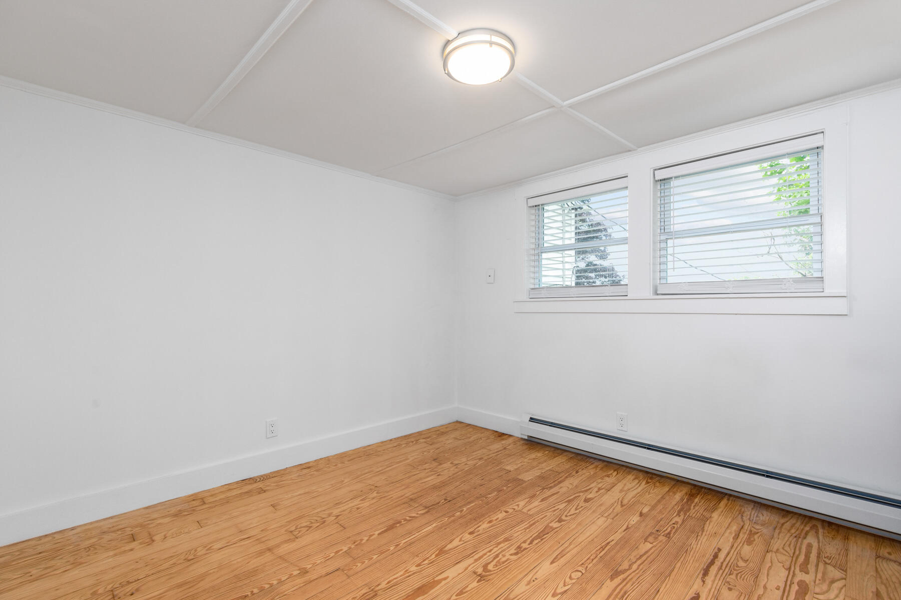 91 Sullivan Street Berwick, ME 03901 - Photo 19 of 54 Secoast-Re-Photos-16