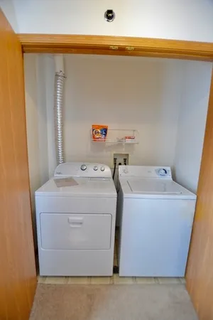 $134,900 | 440 Cunat Boulevard, Unit 2F, Richmond, IL 60071