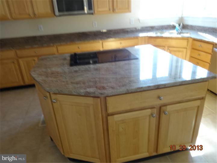 103 Quail Ridge Way Mickleton, NJ 08056 - Photo 8 of 13 Gallery Image 8