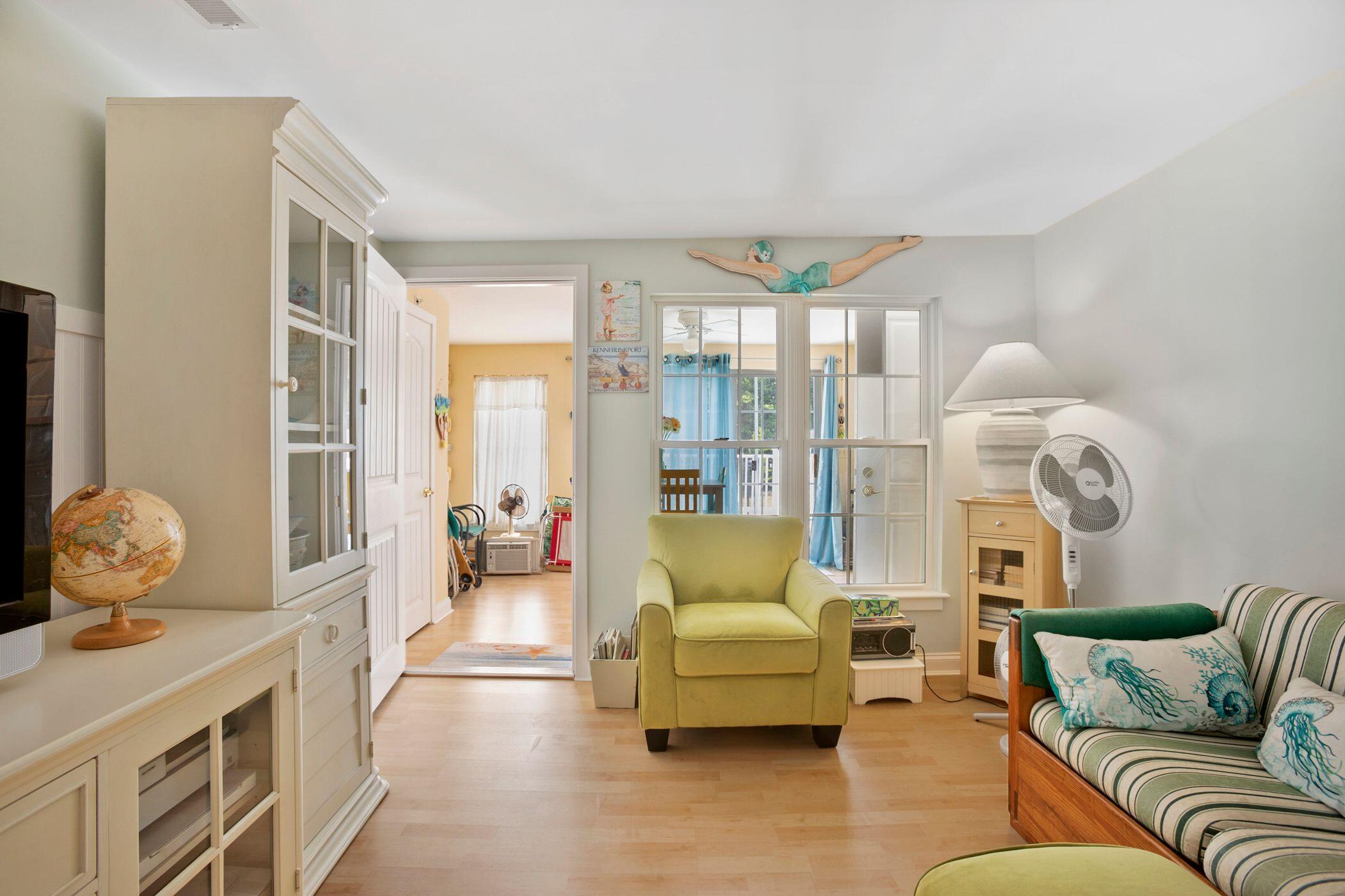 272 Mills Road, Unit 4H Kennebunkport, ME 04046 - Photo 6 of 41 packmaynard_ldewar_272millsrdkennebunkpo