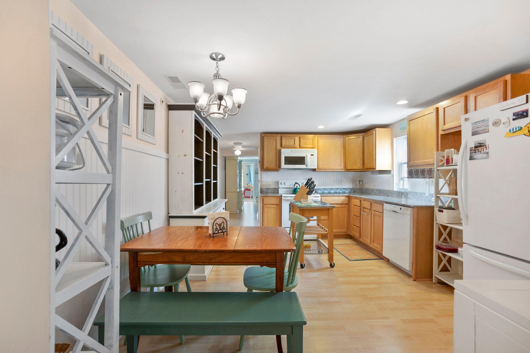 272 Mills Road, Unit 4H Kennebunkport, ME 04046 - Photo 9 of 41 packmaynard_ldewar_272millsrdkennebunkpo