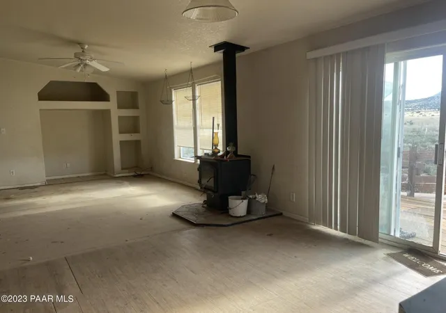 $163,000 | 38701 Tin Star Trail, Seligman, AZ 86337