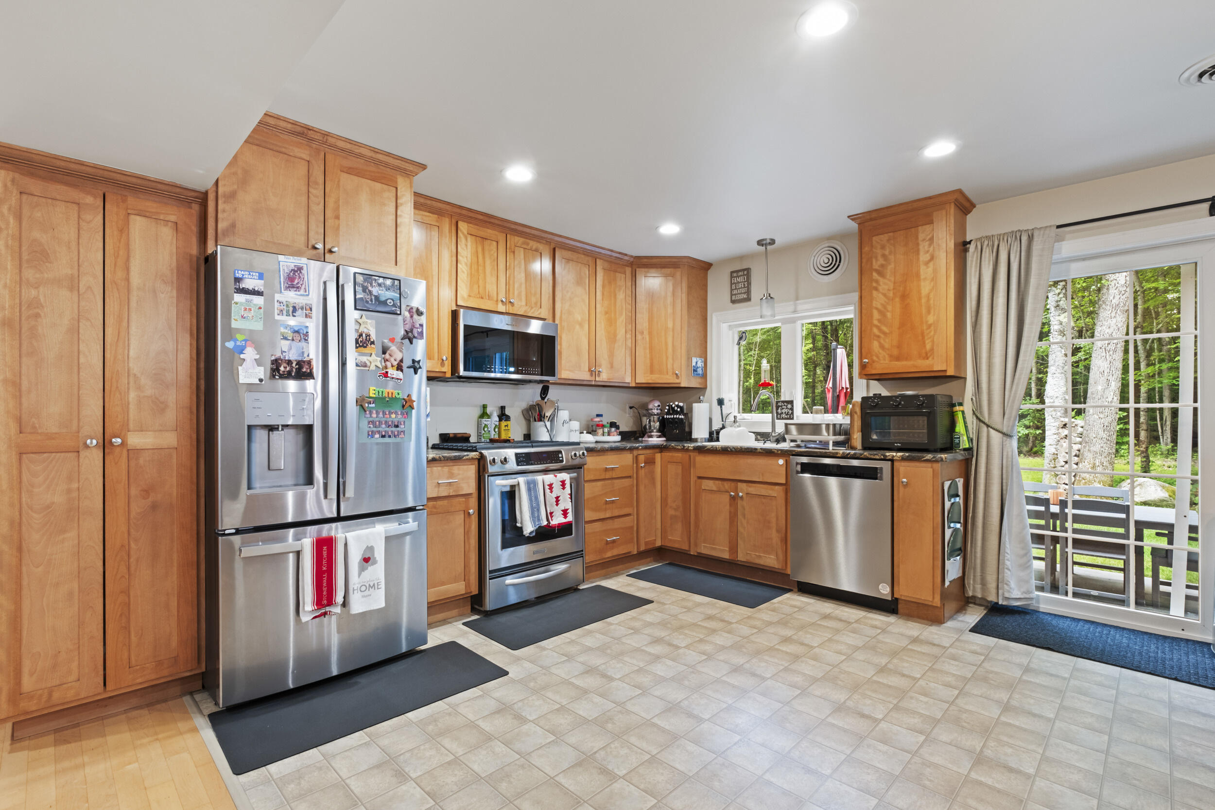 423 Gorden Road Readfield, ME 04355 - Photo 22 of 48 423_gorden_rd-interior-05