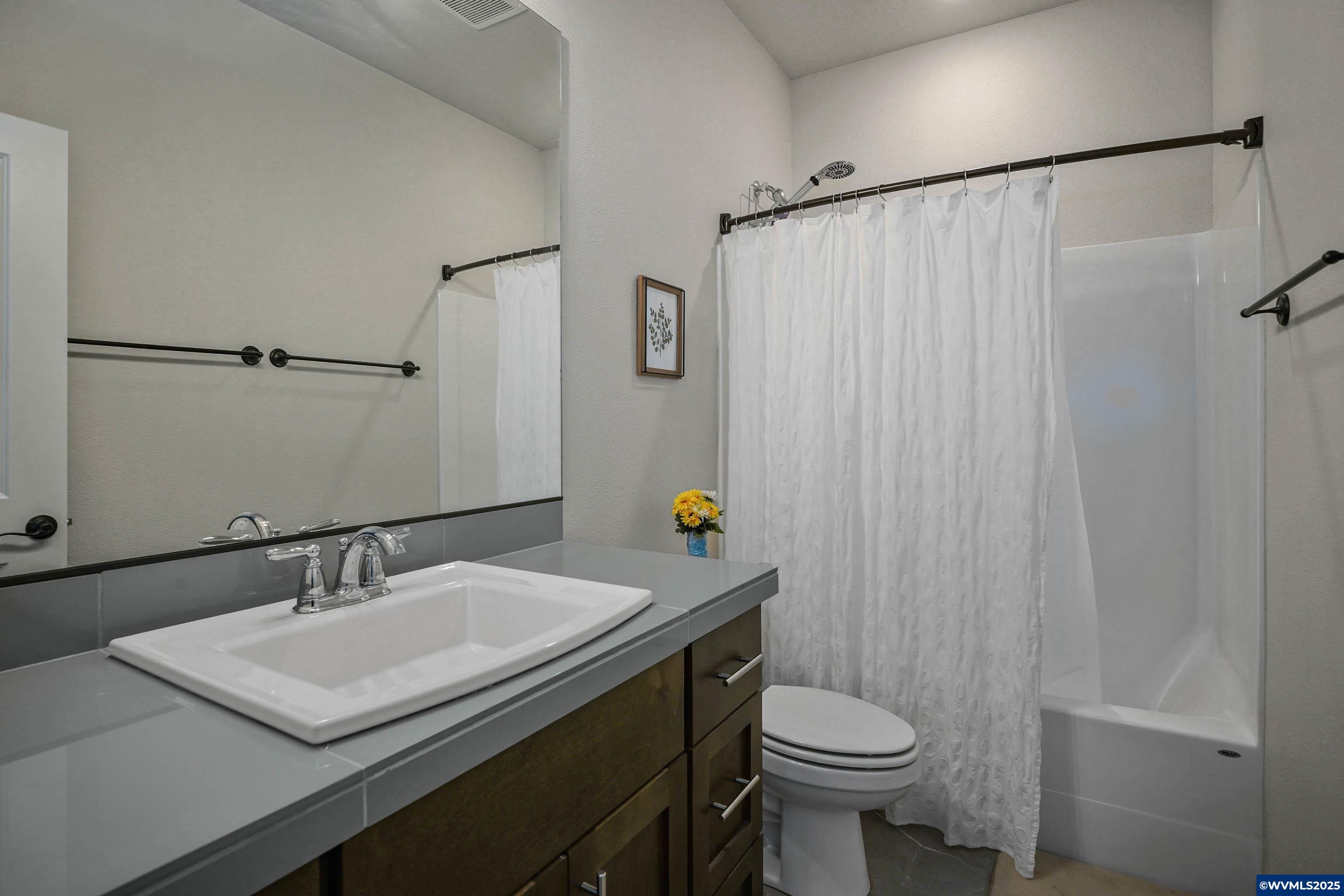 4878 Ranger Avenue Salem, OR 97305 - Photo 10 of 37