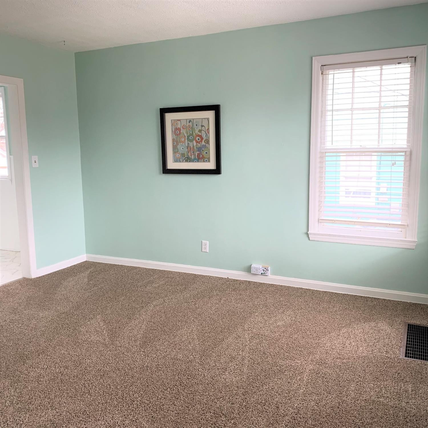 719 Alton Road Danville, KY 40422 - Photo 3 of 13 Photo 3