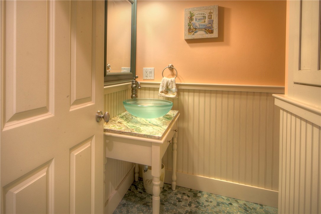 87 Waters Edge Tiverton, RI 02878 - Photo 32 of 43