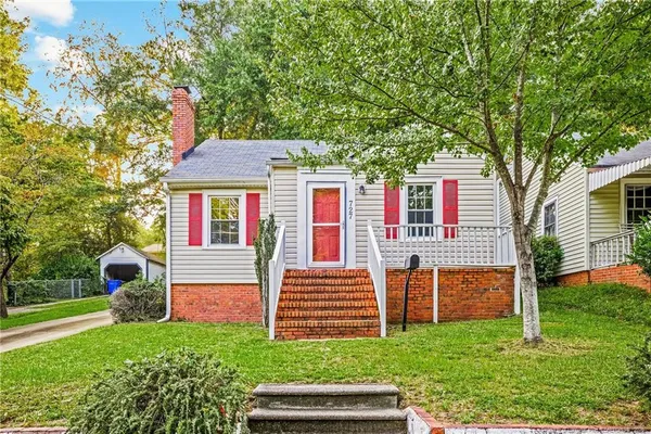 $1,300 | 727 Greenland Drive, Fayetteville, NC 28305